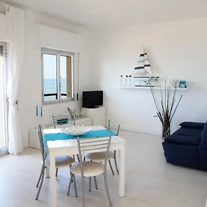 Izzhome Bella Vista Apartament